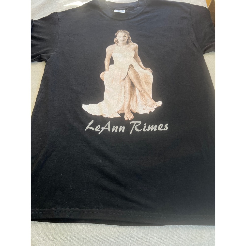 LeAnn Rimes Graphic T-Shirt Mens Black Short Sleeve Country Music Concert Tee